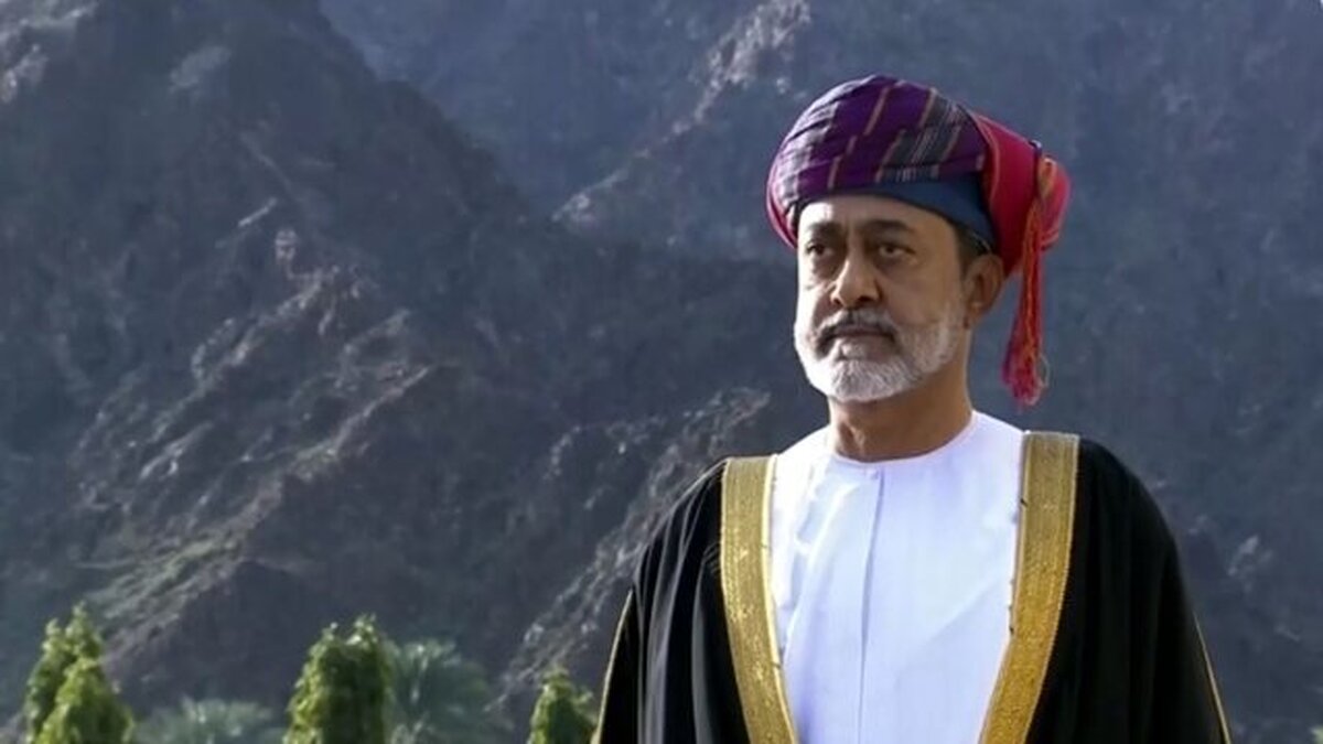 سلطان عمان وارد قاهره شد