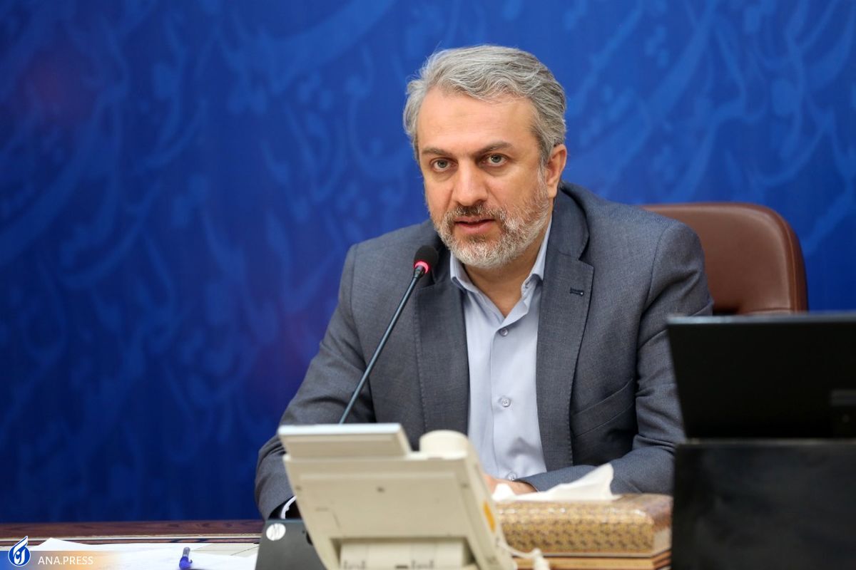 وزیر صمت جزئیات واگذاری سهام ایران‌خودرو و سایپا را عنوان کرد