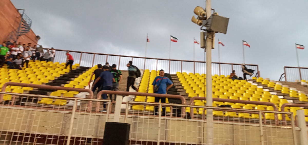 از مصدومیت شدید دونده ایرانی تا وقفه در مسابقات به دلیل بارش باران + عکس و فیلم