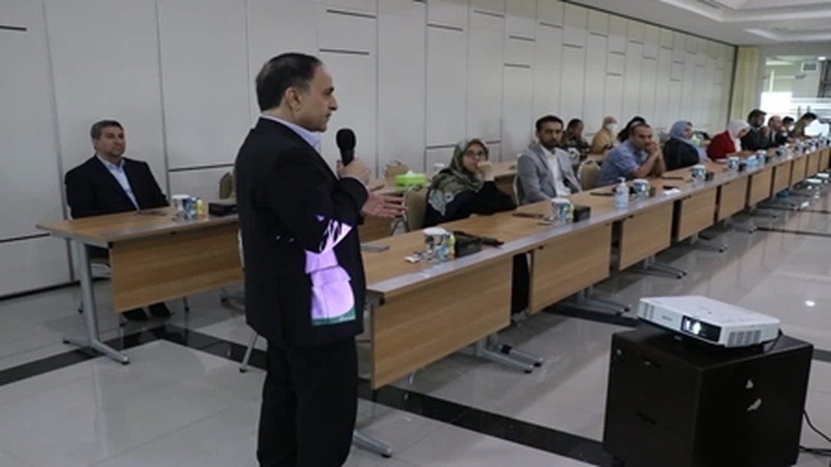 هیئت ایرانی از مراکز علمی اندونزی بازدید کرد