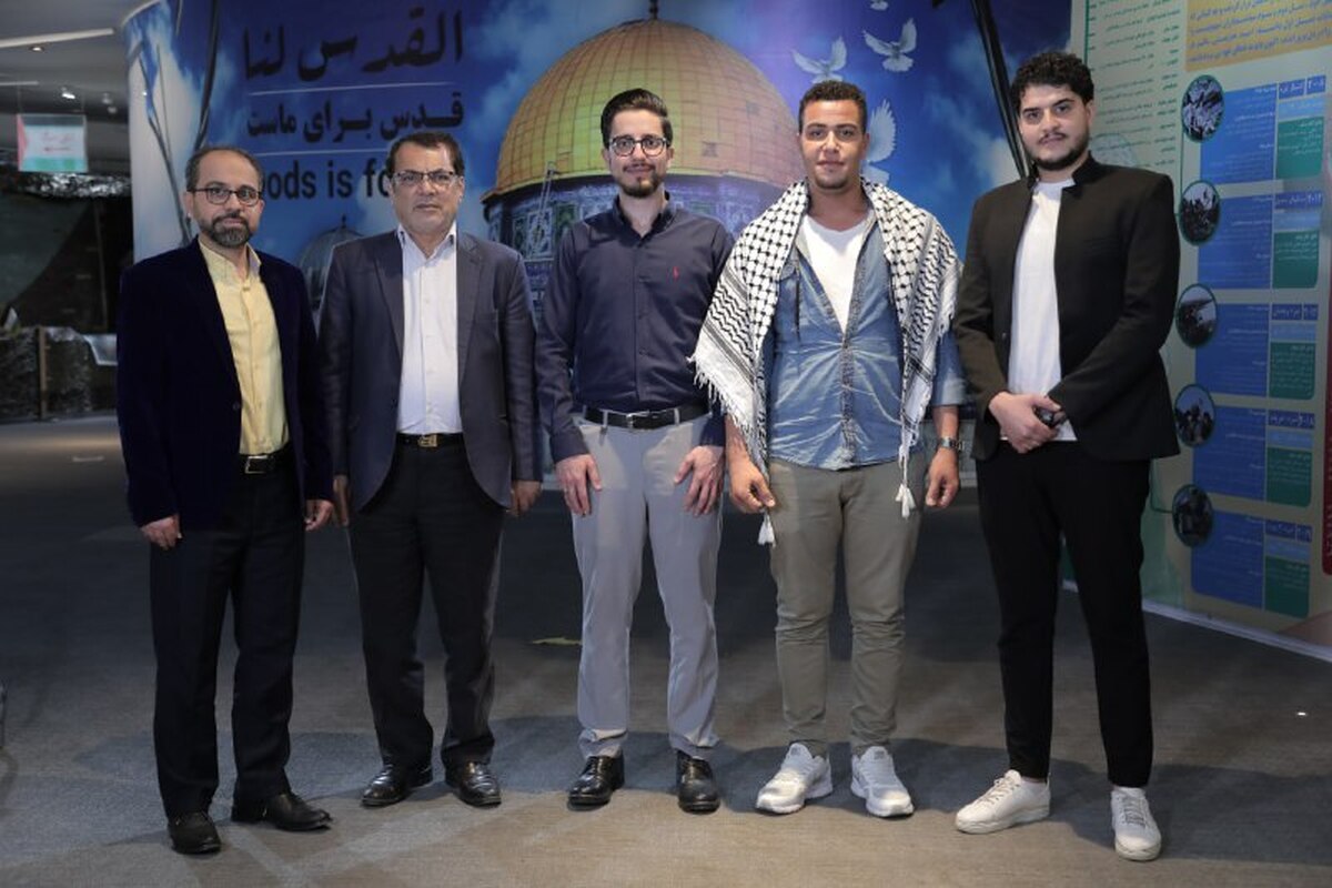 گفت‌وگوی دانشجویان فلسطینی با کارشناس مسائل غرب آسیا در «ساعت به وقت قدس»