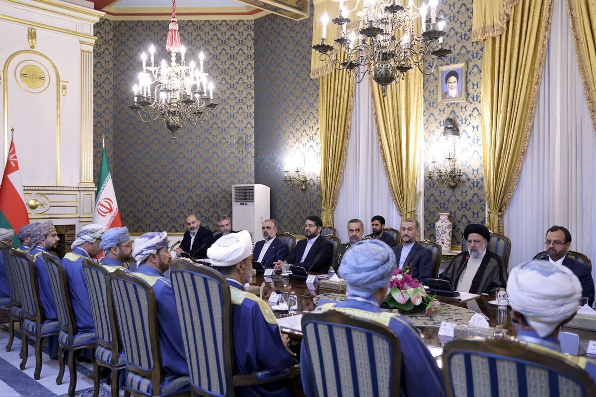 رئیس‌جمهور: روابط ایران و عمان از مرحله تجاری به سرمایه‌گذاری ارتقا یافته است