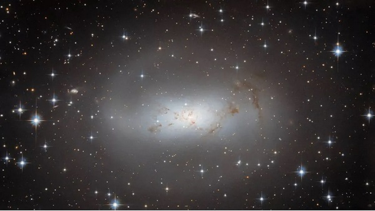 نگاهی دقیق به همسایه‌‌ کهکشان راه شیری با تلسکوپ فضایی هابل