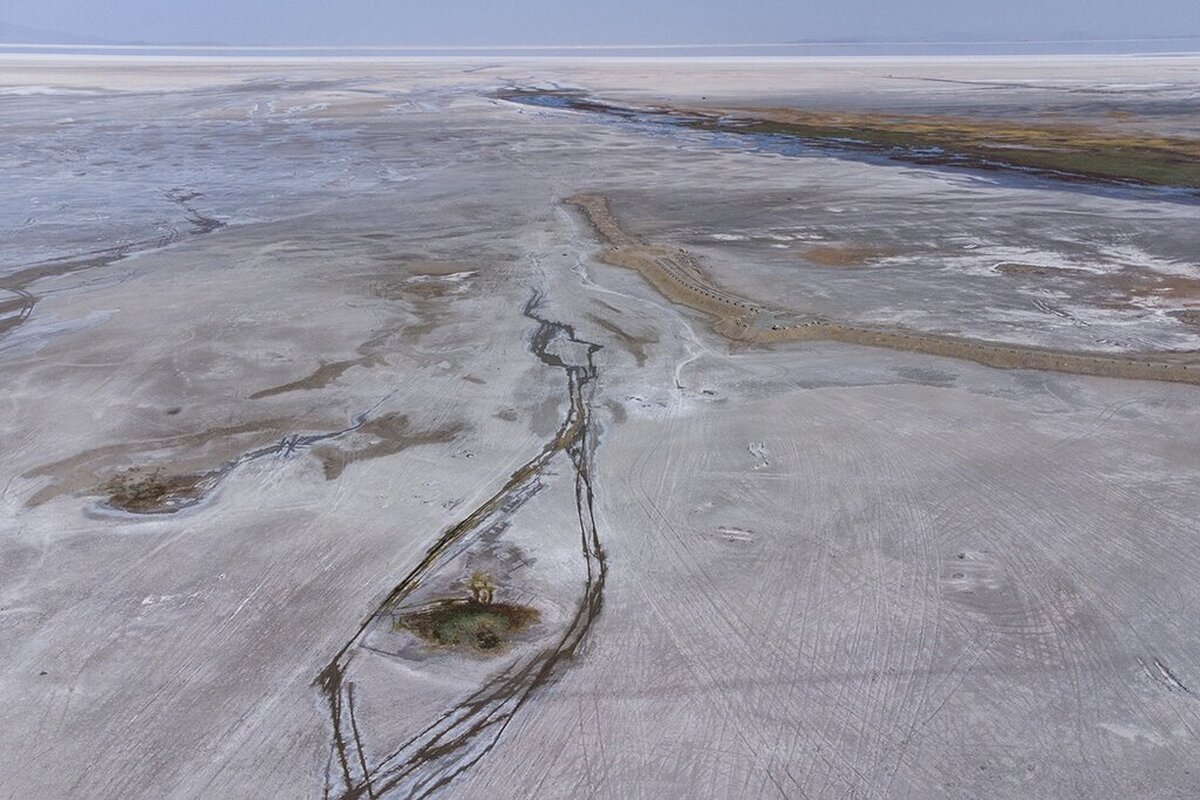 نگران مضرات احتمالی خشک شدن دریاچه ارومیه بر روی سلامت مردم هستیم