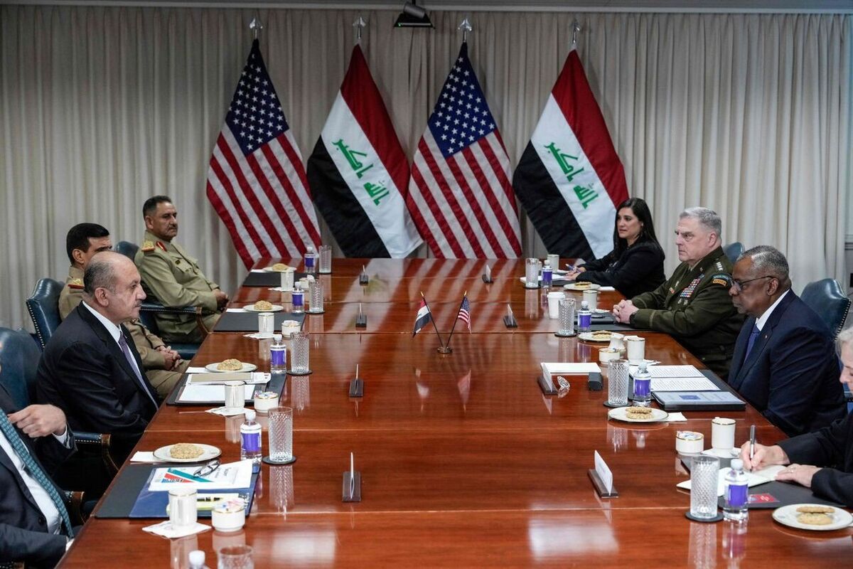 وزیر دفاع عراق با همتای آمریکایی دیدار کرد