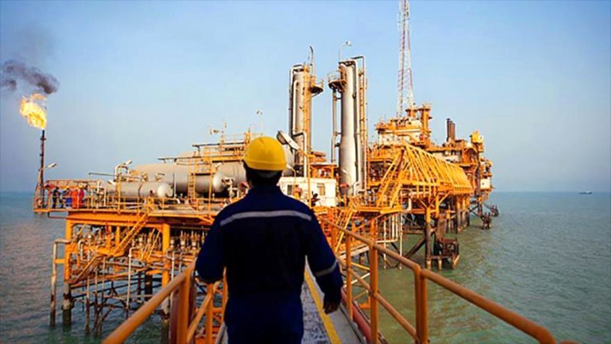 تولید نفت ایران وارد کانال ۳.۵ میلیون بشکه در روز می‌شود