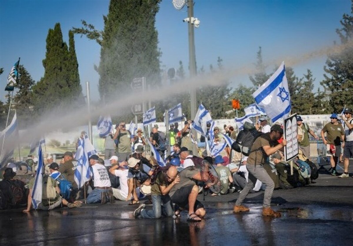 جنگ خیابانی پلیس اسرائیل با مخالفان کودتای قضایی نتانیاهو در قدس اشغالی