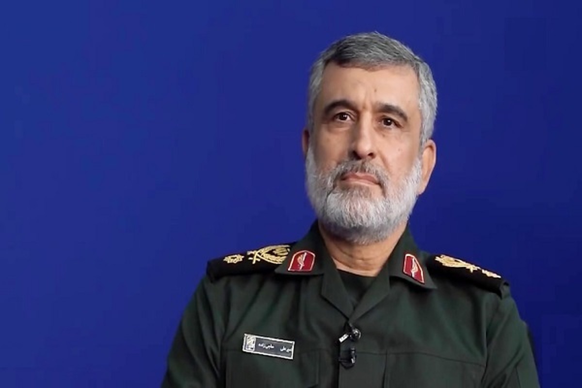 سردار حاجی‌زاده: درخواست ابرقدرت‌ها از ایران برای خرید تجهیزات دفاعی