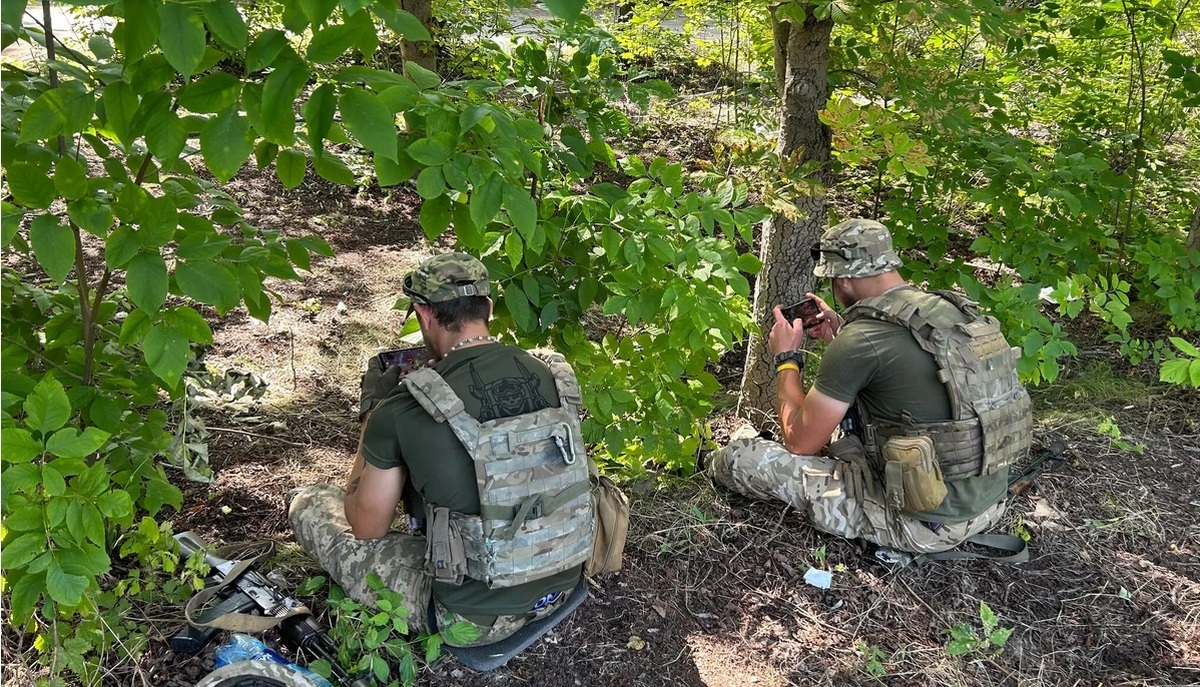 سربازان اوکراینی در میدان جنگ به بازی‌های ویدئویی پناه می‌برند