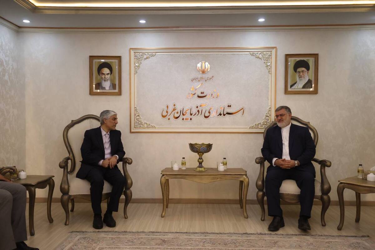 دیدار وزیر ورزش با استاندار آذریایجان غربی/ هاشمی: نمی‌توانیم به تنهایی وزارت ورزش را اداره کنیم