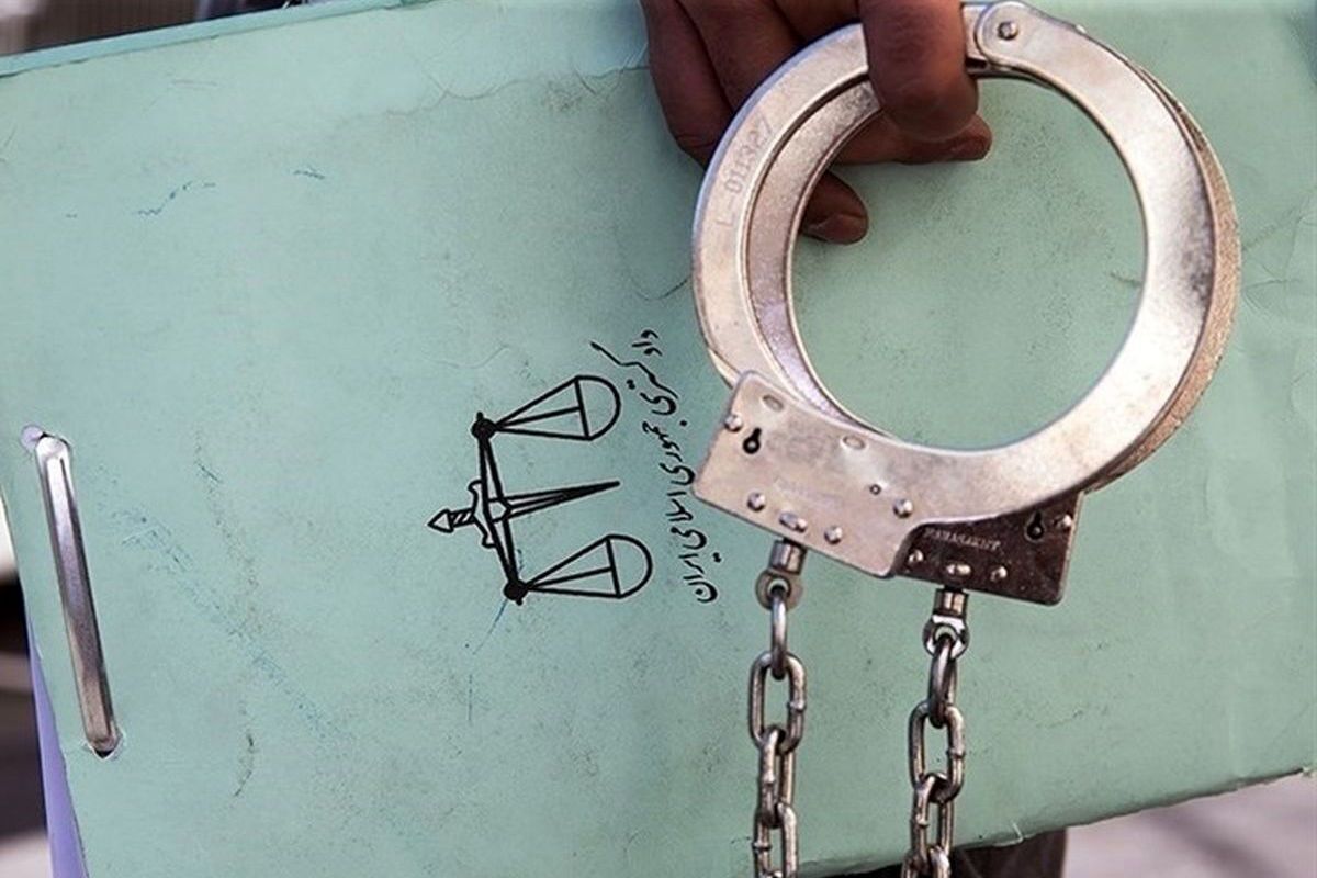 یک کارمند در استان مرکزی به جرم ارتشا به حبس و جزای نقدی محکوم شد