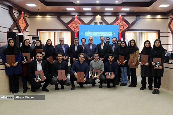 مراسم تقدیر از برگزیدگان المپیاد دانشجویان پزشکی دانشگاه آزاد اسلامی