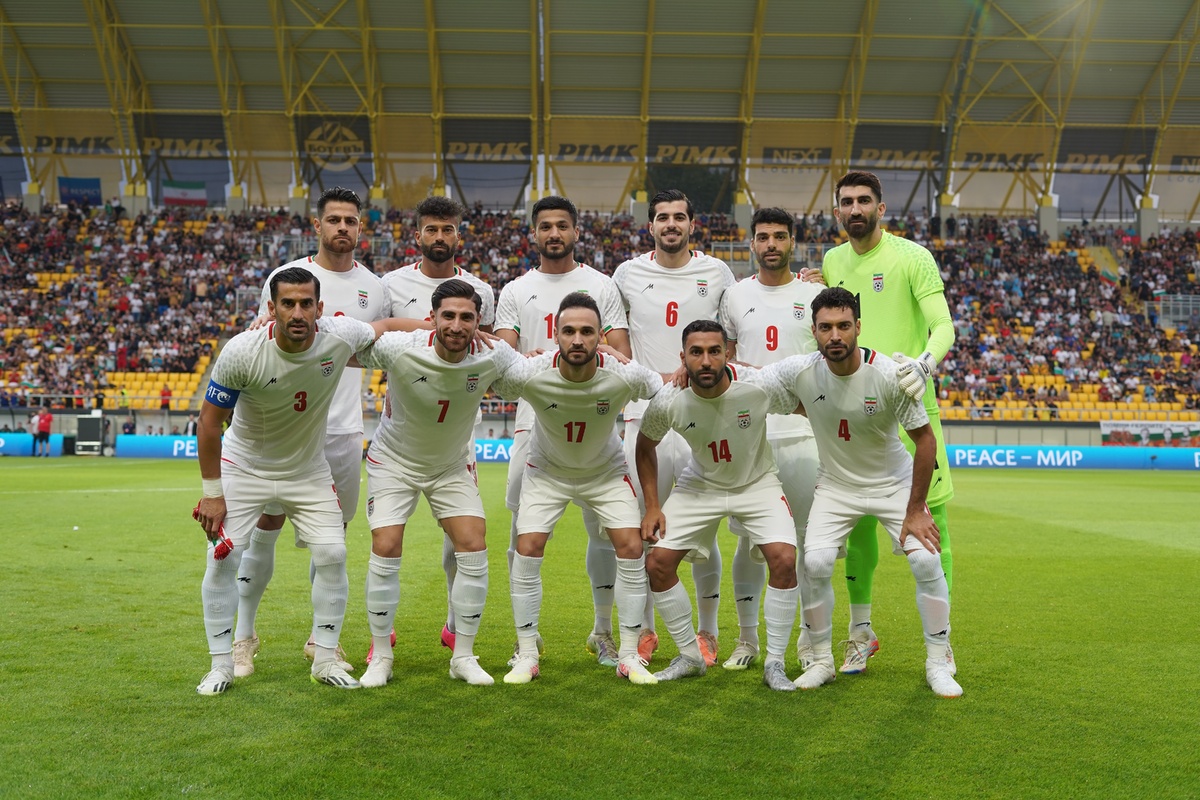 داور عربستانی بازی ایران- قطر را قضاوت می‌کند/ ملی‌پوشان با پیراهن سفید در فینال
