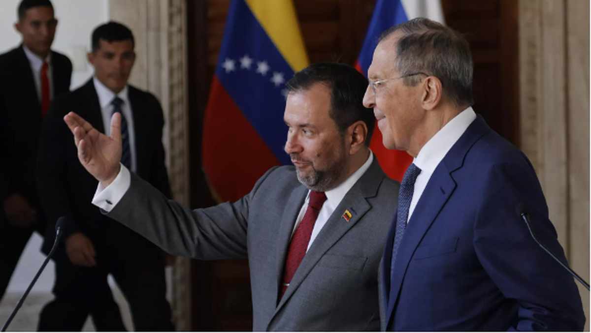 وزیر خارجه ونزئلا: توسعه «بریکس» حیاتی است