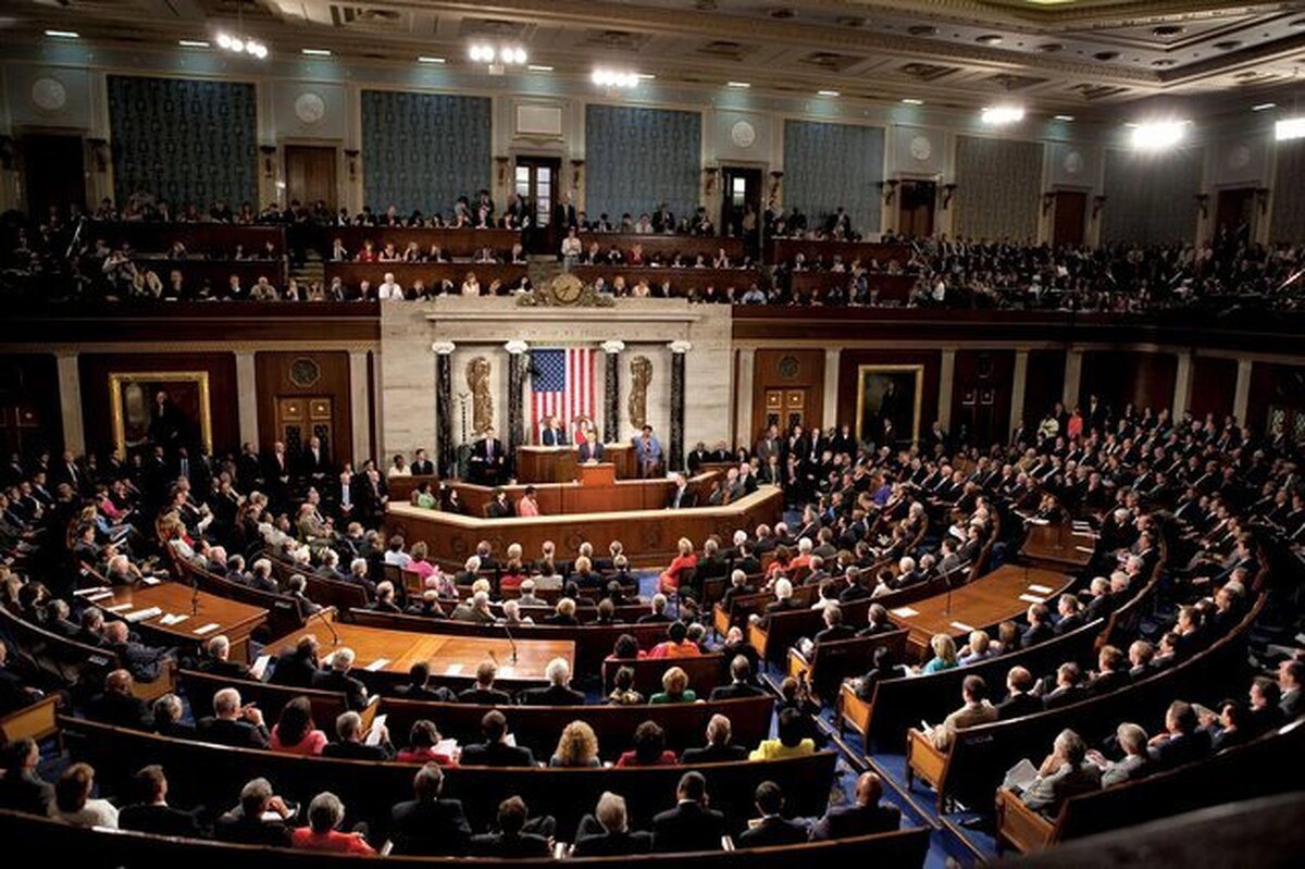 مجلس نمایندگان آمریکا اولین قدم برای تعطیل نشدن دولت را برداشت