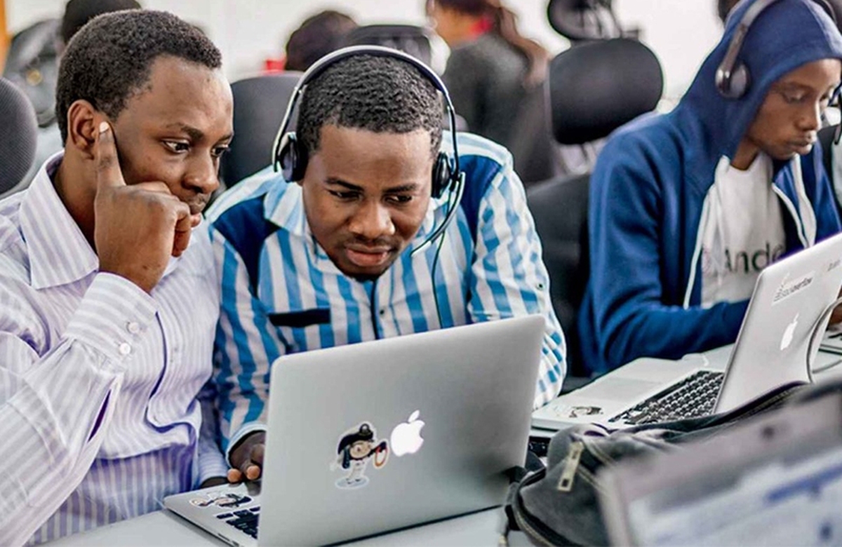 آموزش جوانان نیجریه برای استفاده از هوش مصنوعی در حل مشکلات