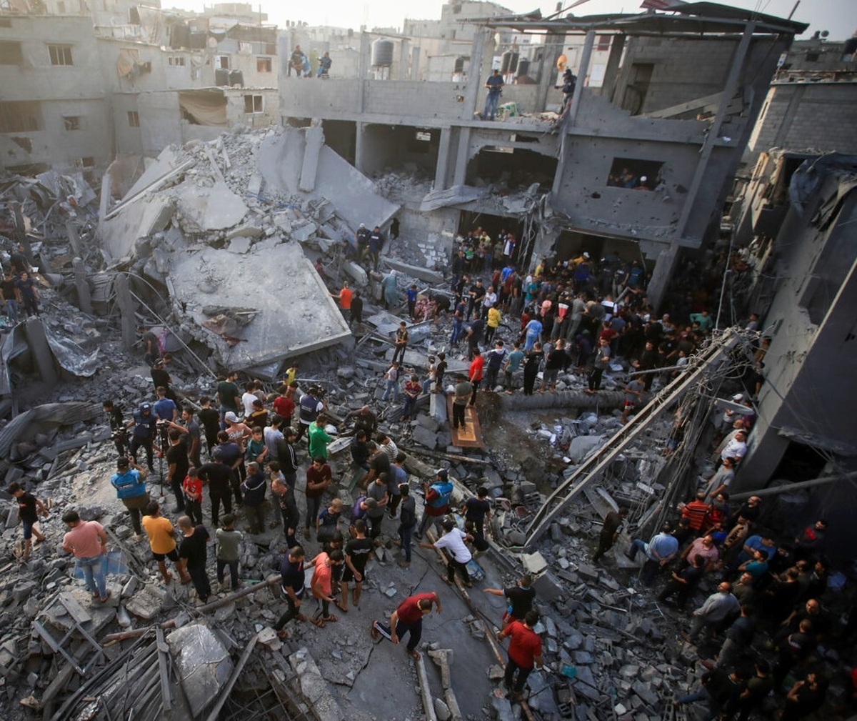 بیمارستان‌های  غزه در محاصره تانک‌های اسرائیلی