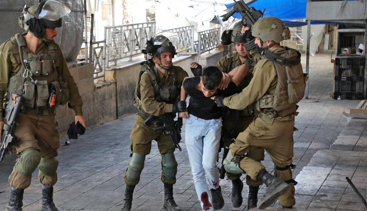 بازداشت ۸۵ فلسطینی دیگر در کرانه باختری؛ شمار بازداشتی‌ها به مرز ۱۰۰۰ نفر رسید