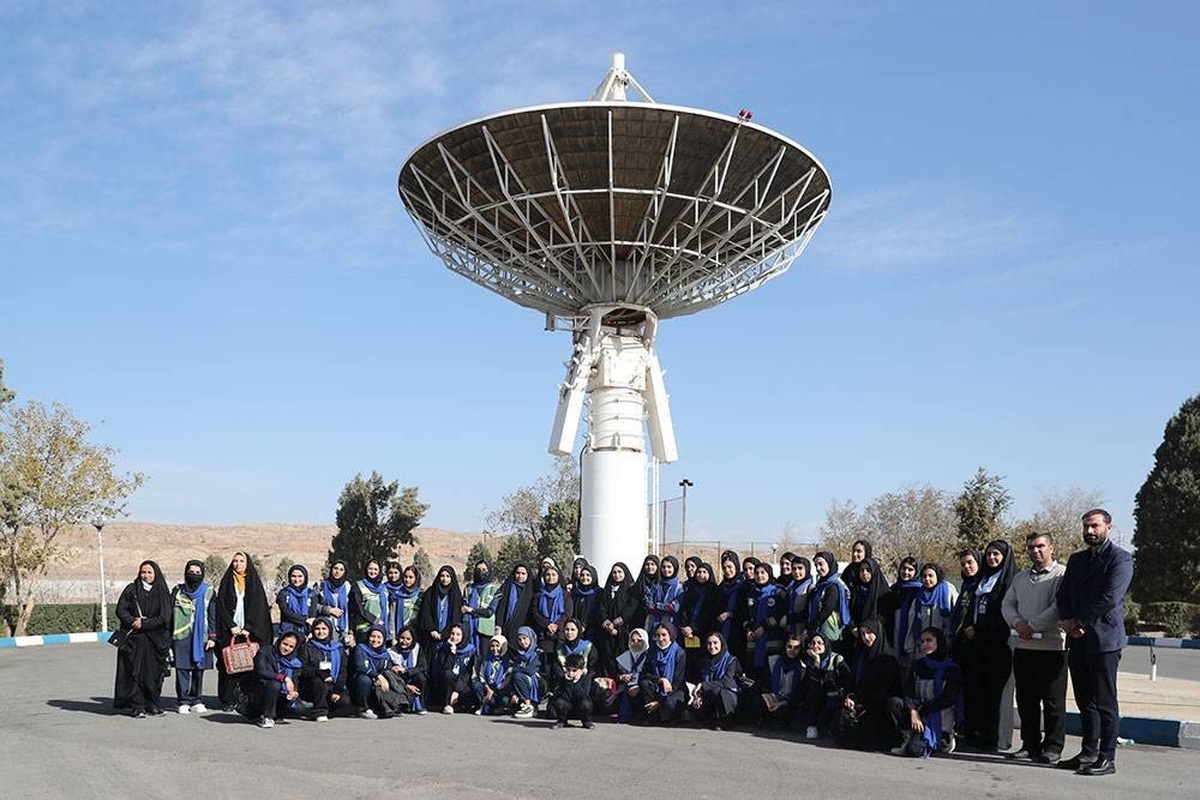پیشرفت صنعت فضایی کشور مدیون متخصصان ایرانی است