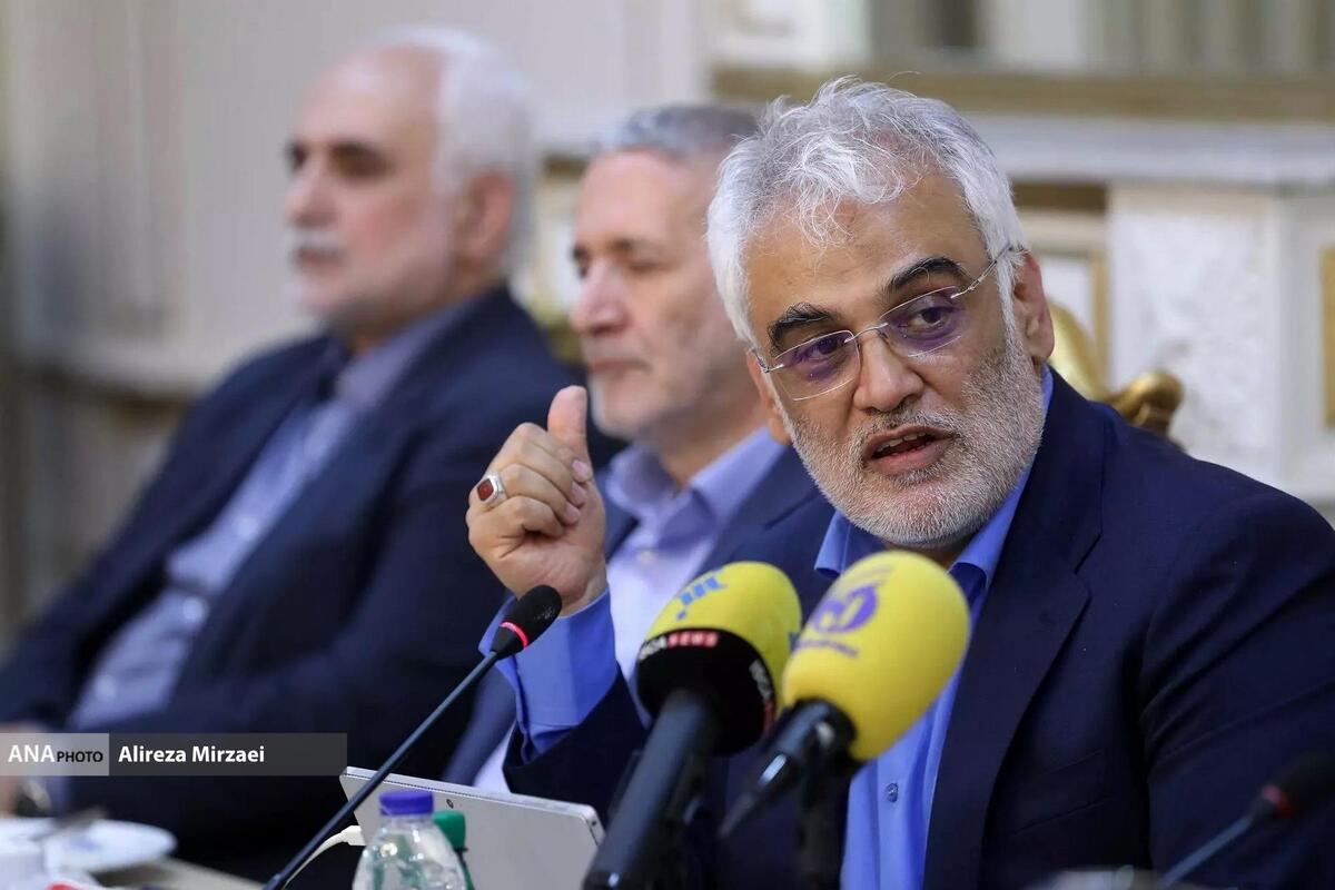 طهرانچی: متأسفانه همه دنبال وزیر و مدیر شدن هستند