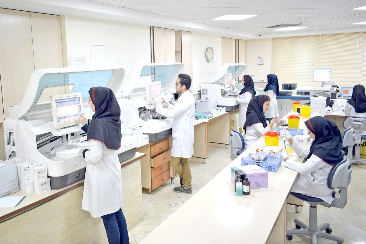 اجرای سراسری طرح تکمیل شبکه آزمایشگاهی  فعالیت ۸ هزار آزمایشگاه در کشور