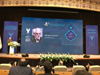 طهرانچی: در دانشگاه آزاد اسلامی علم و دین را به موازات یکدیگر دنبال می‌کنیم
