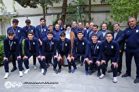 دیدار-تیم-ملی-والیبال-دانش‌آموزی-ایران-با-رهبر-انقلاب